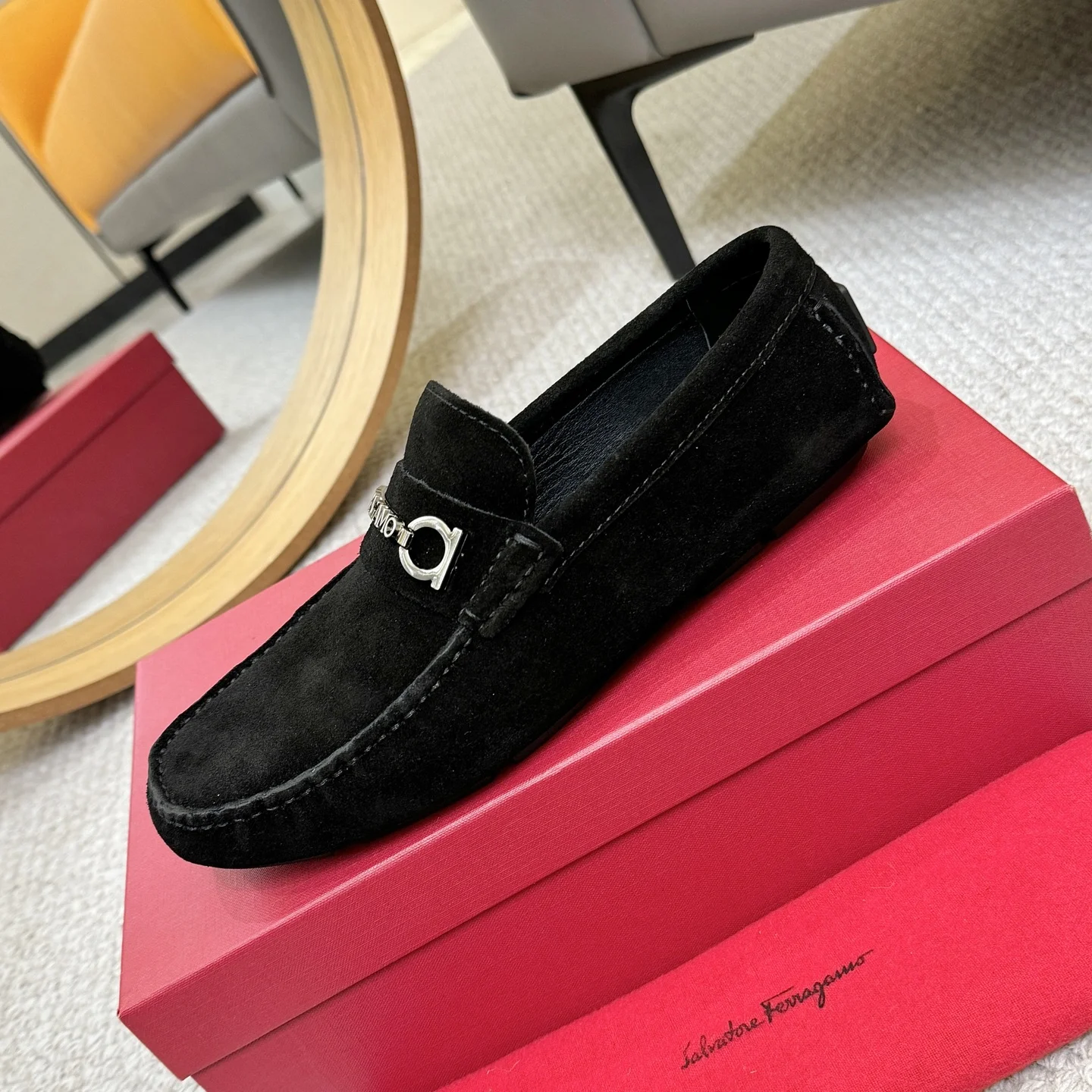 FERRAGAMO Loafers Calfskin Leather Black-Silver EU38-46 B00202609110165 - Image 6