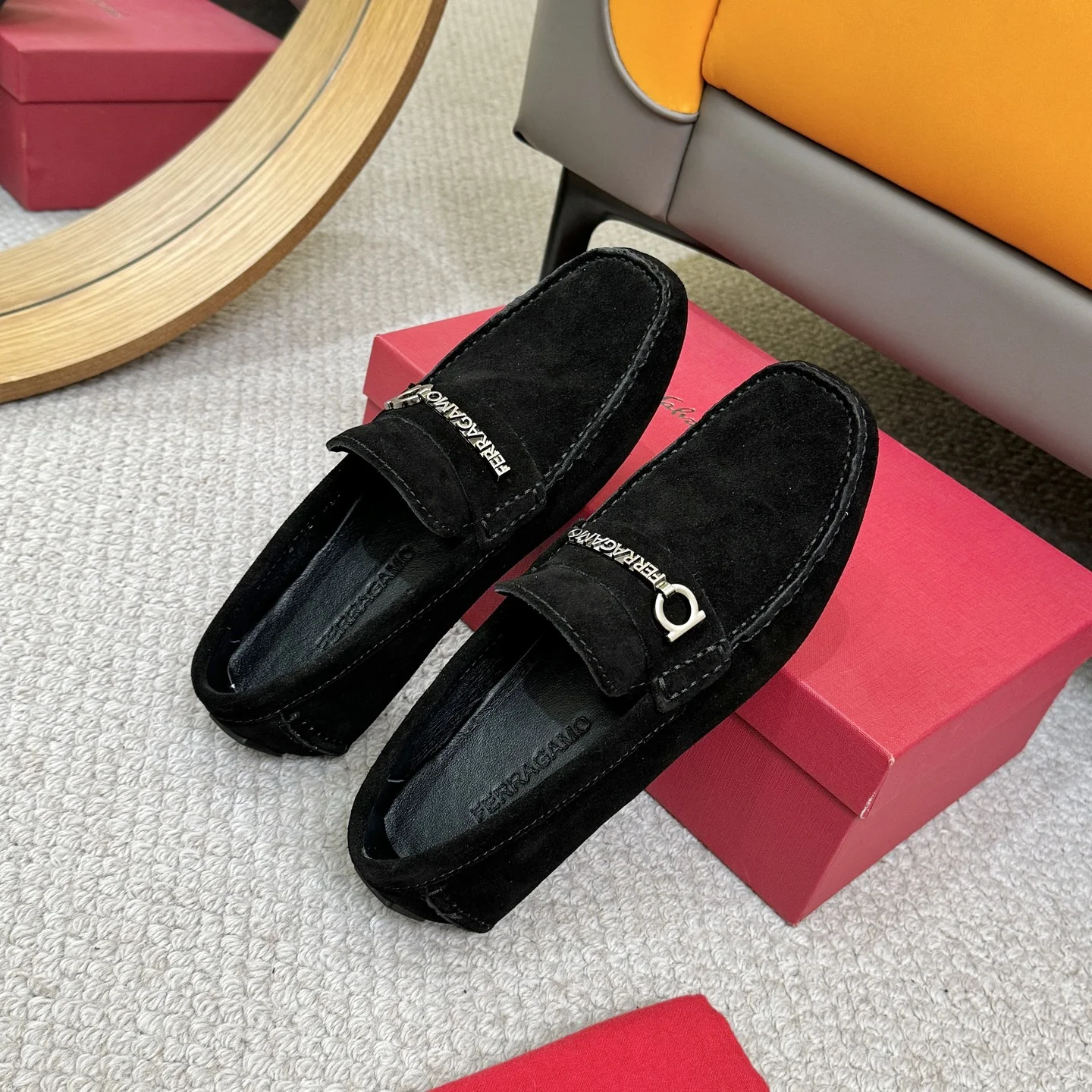 FERRAGAMO Loafers Calfskin Leather Black-Silver EU38-46 B00202609110165 - Image 8