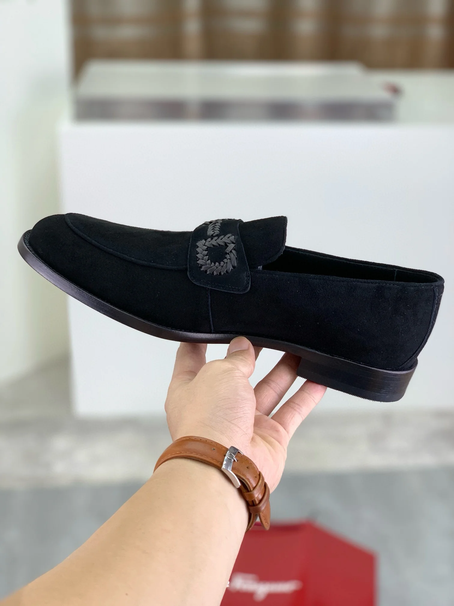 FERRAGAMO Loafers Leather Black EU39-44 D80202609110968 - Image 6