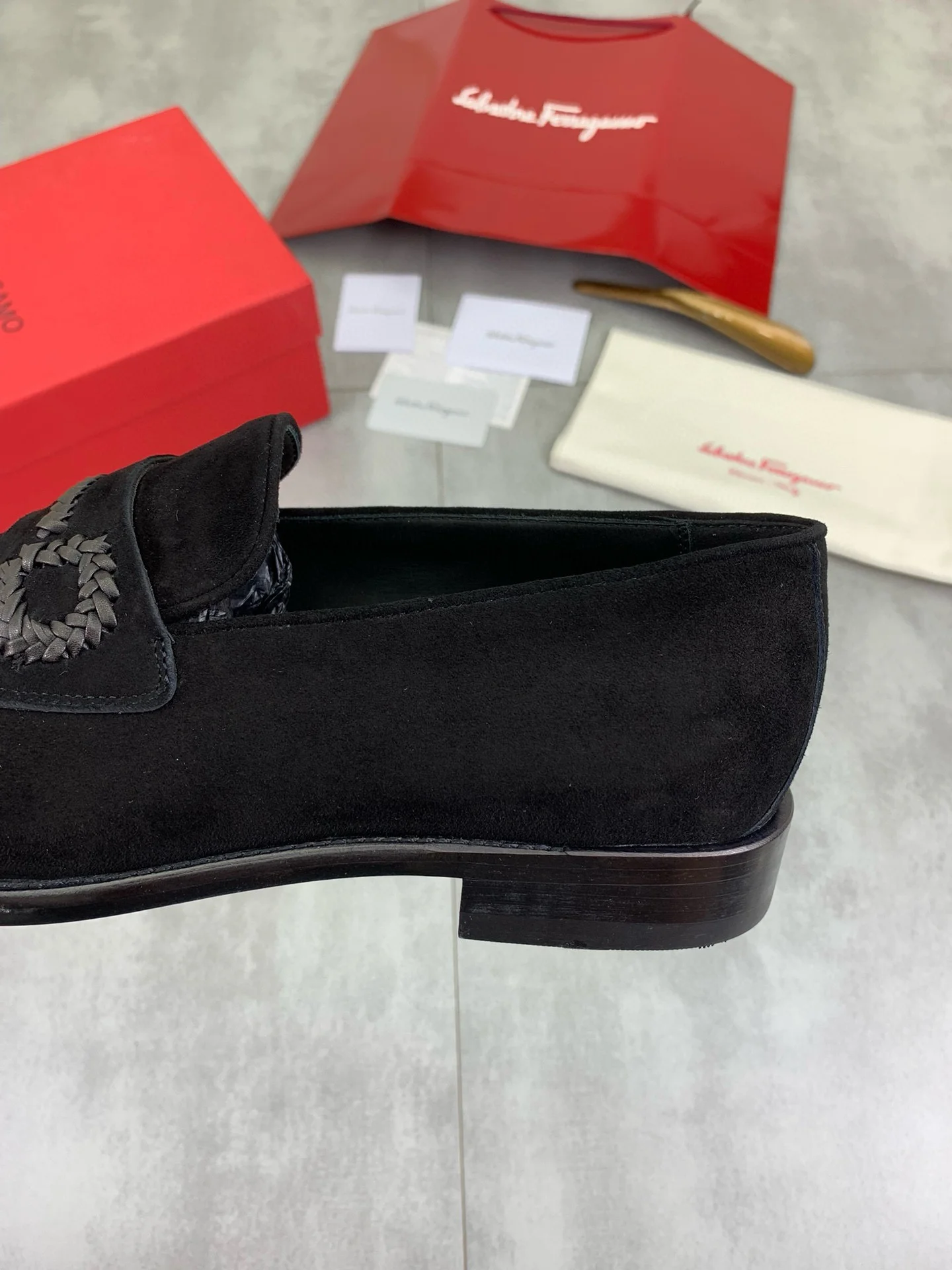 FERRAGAMO Loafers Leather Black EU39-44 D80202609110968 - Image 7
