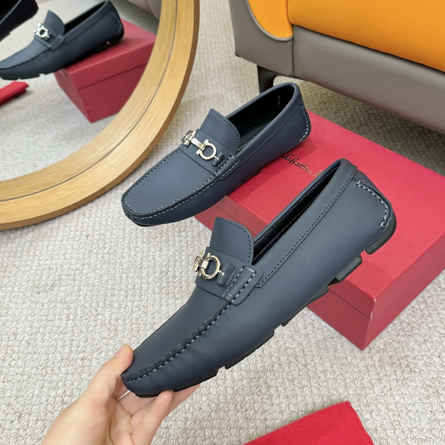 FERRAGAMO Loafers Leather Blue-Gold EU38-46 B00202609110172 - Image 4