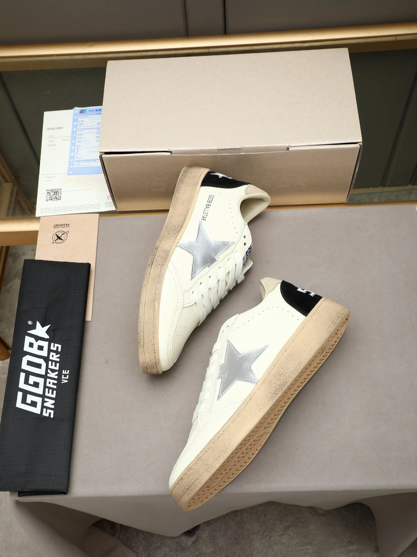 GGDB Sneakers White-Black B20202609110739 - Image 7