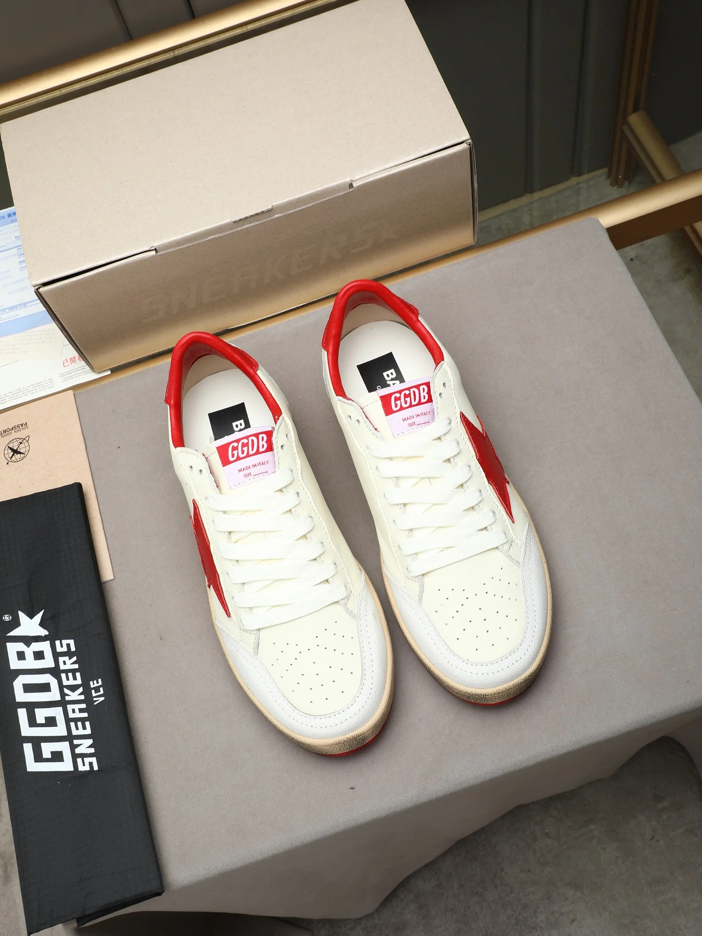GGDB Sneakers White-Red B20202609110746 - Image 9