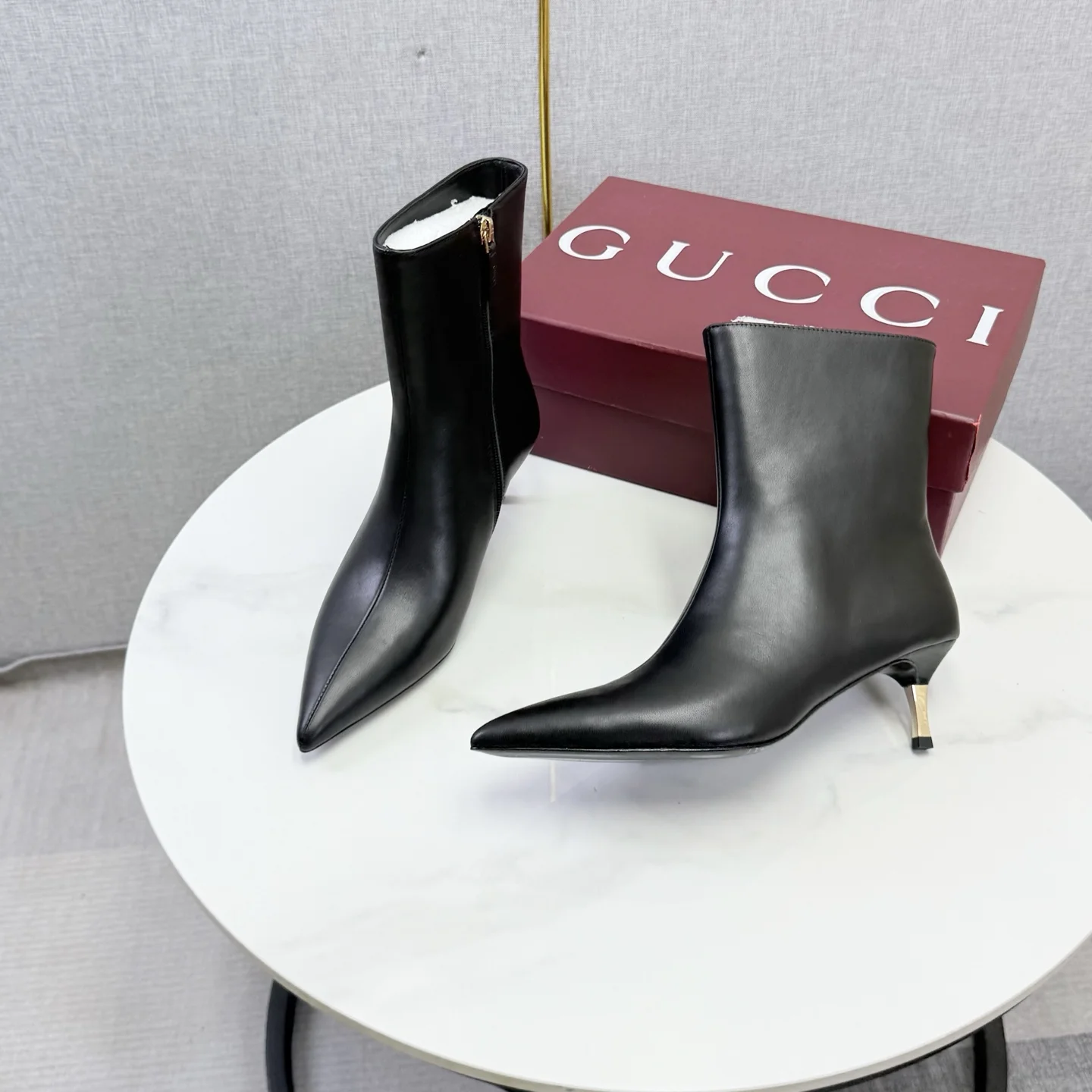 GUCCI Booties Black-Gold C60202609110613 - Image 7