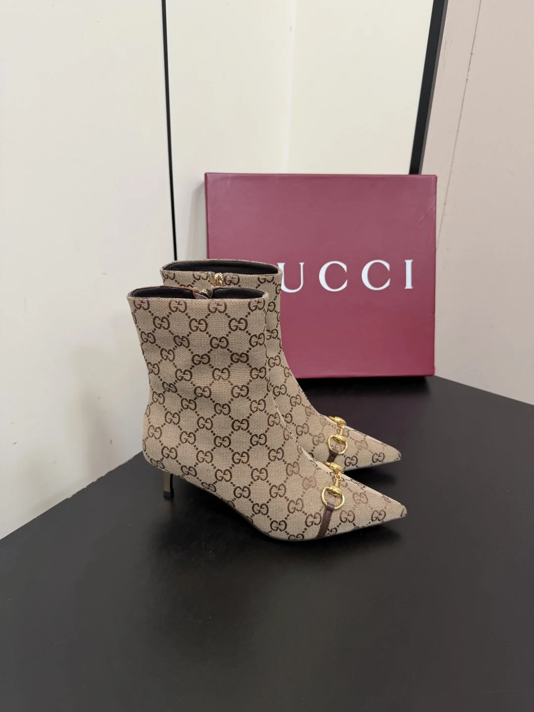 GUCCI Booties Leather Beige-Gold EU35-42 C70202609110760 - Image 4