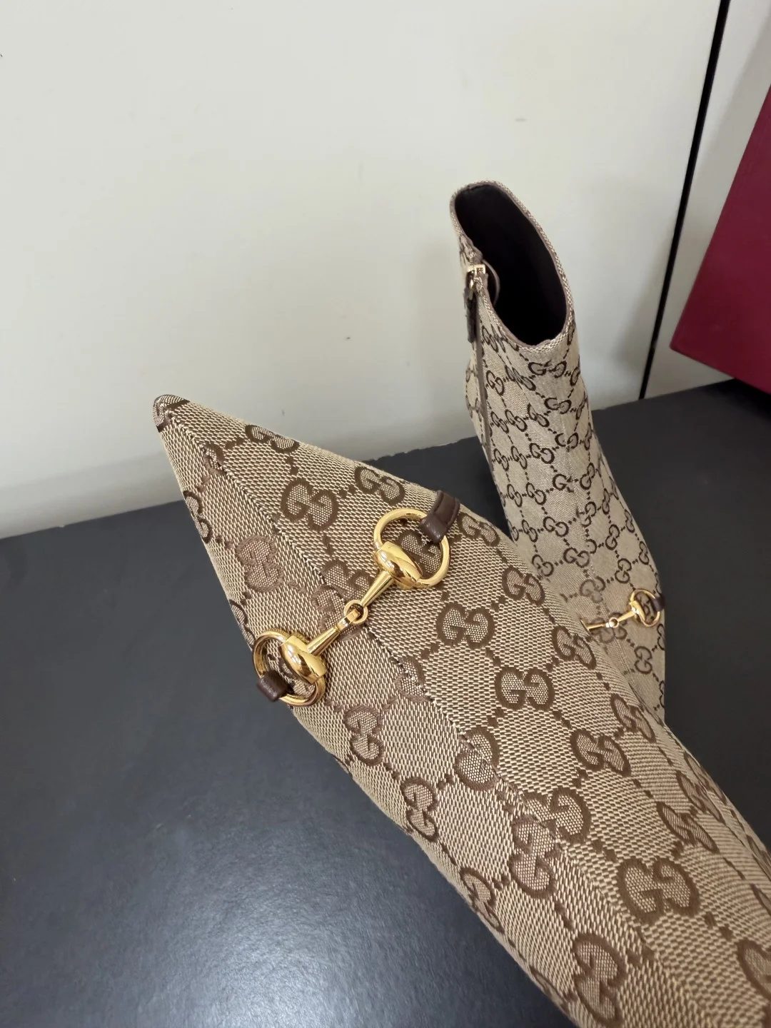 GUCCI Booties Leather Beige-Gold EU35-42 C70202609110760 - Image 6