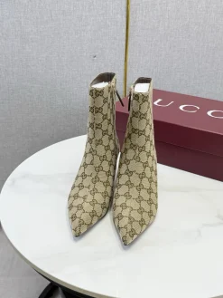 Alternative view of GUCCI Booties Patent Leather Beige-Brown EU35-41 C50202609110610