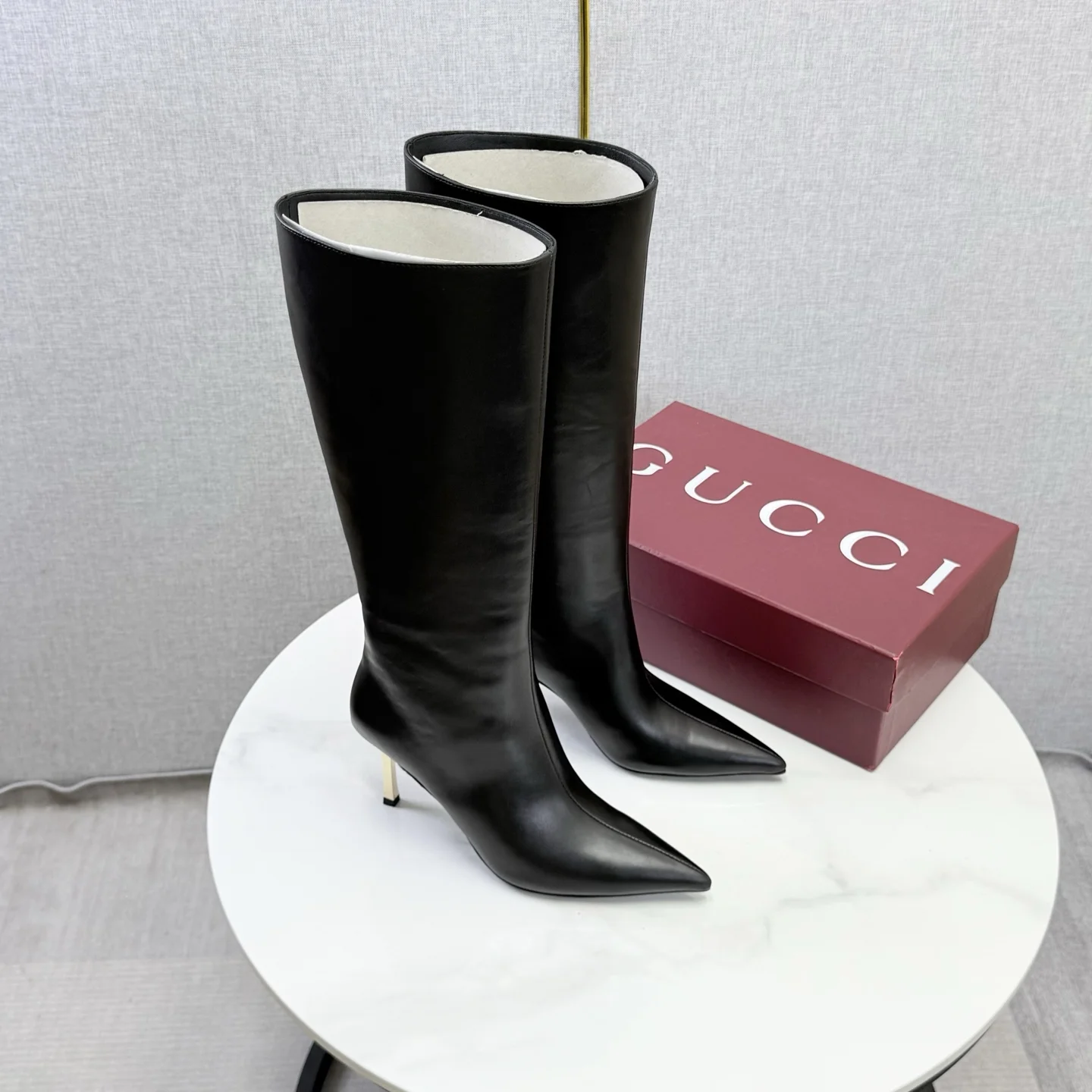 GUCCI Boots Black-Gold E10202609110598 - Image 4