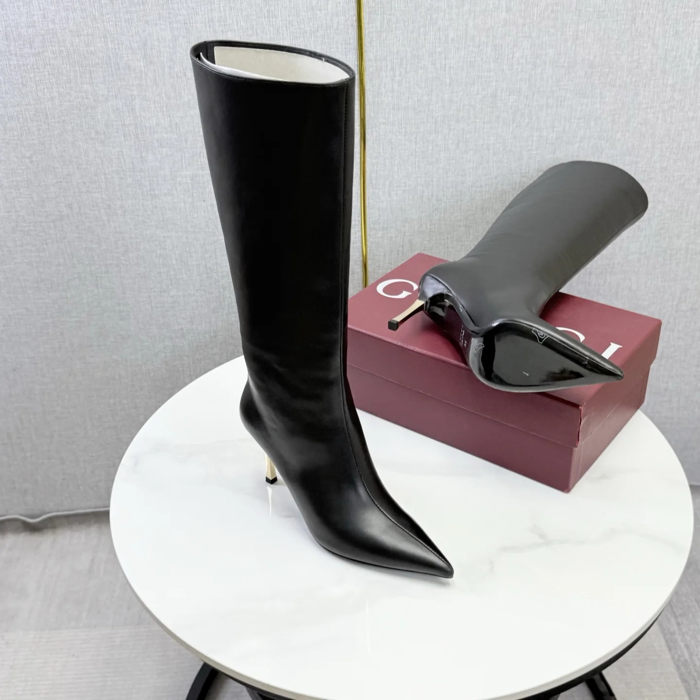 GUCCI Boots Black-Gold E10202609110598 - Image 8