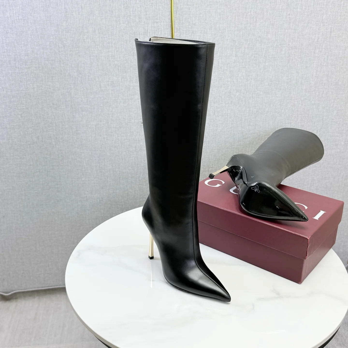 GUCCI Boots Black-Gold E10202609110599 - Image 8