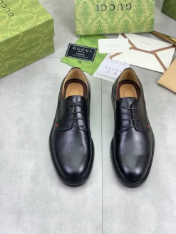 Alternative view of GUCCI Formal Shoes Calfskin Leather Black-Green EU39-45 D80202609111078