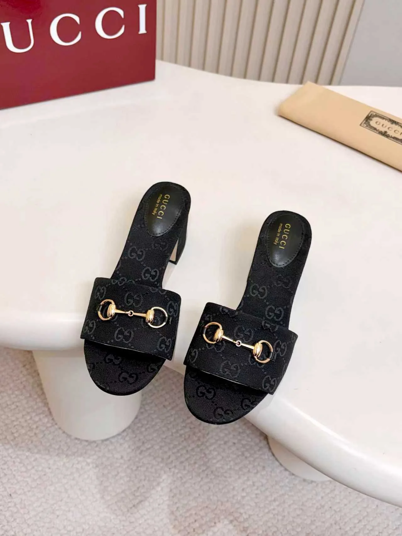 GUCCI Heels Black-Gold A80202609111124 - Image 7