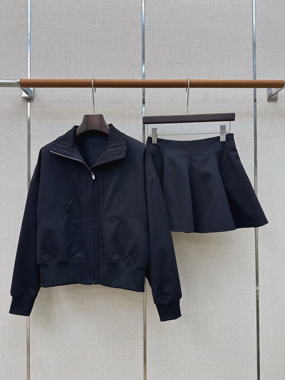 GUCCI Jackets Black S-L B95202609062249