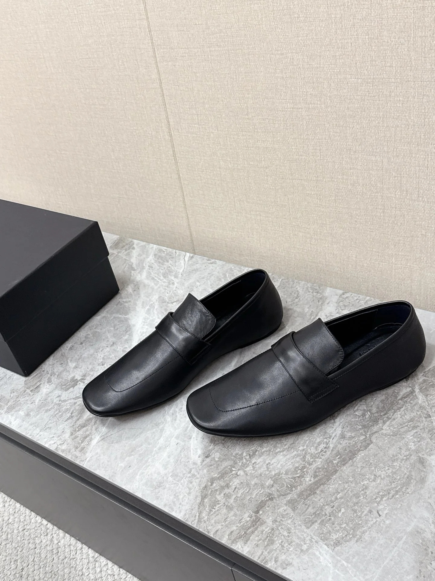 GUCCI Loafers Black C10202609111376 - Image 2