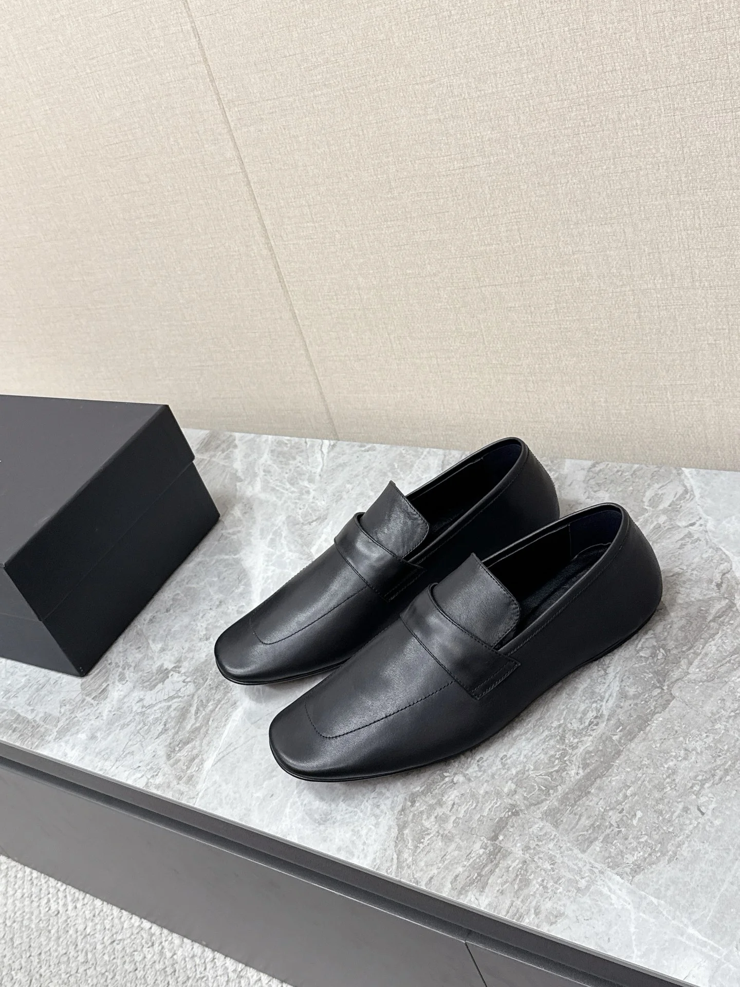 GUCCI Loafers Black C10202609111376 - Image 4