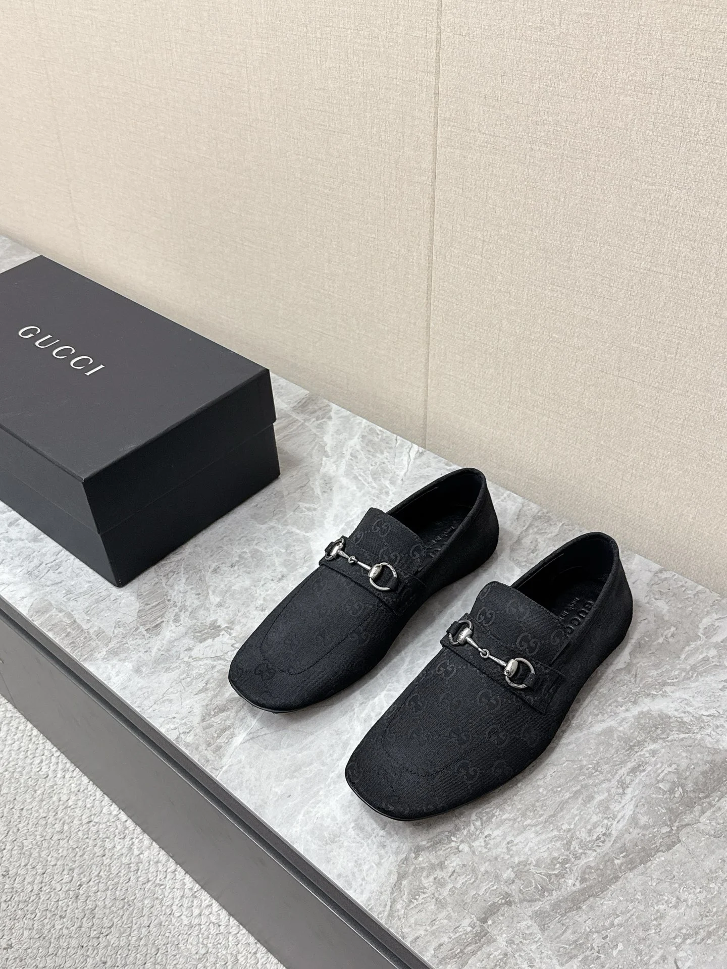 GUCCI Loafers Black-Silver C10202609111380