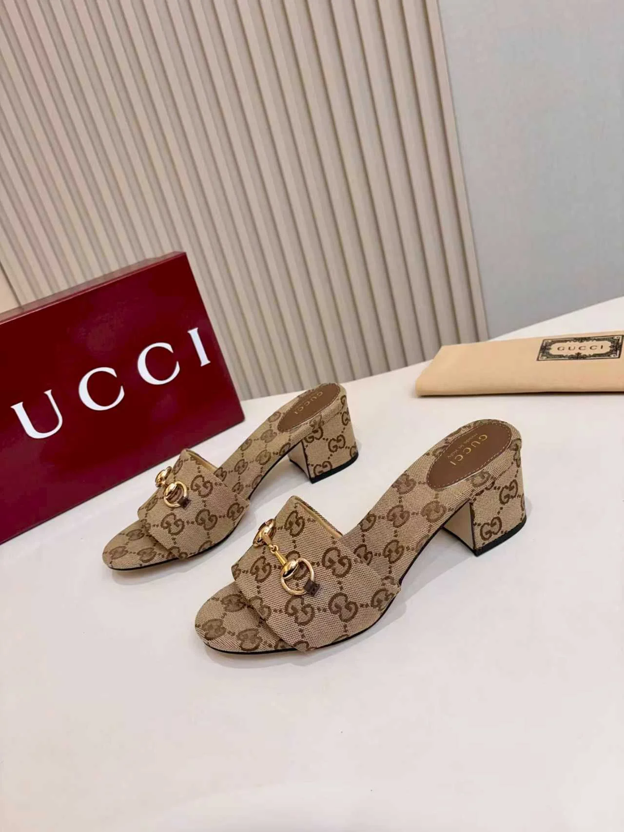 GUCCI Mules Brown-Gold A80202609111123 - Image 3