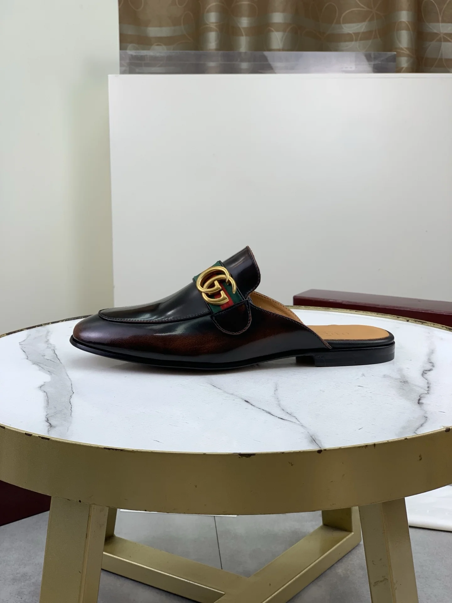 GUCCI Mules Brown-Gold D20202609110991