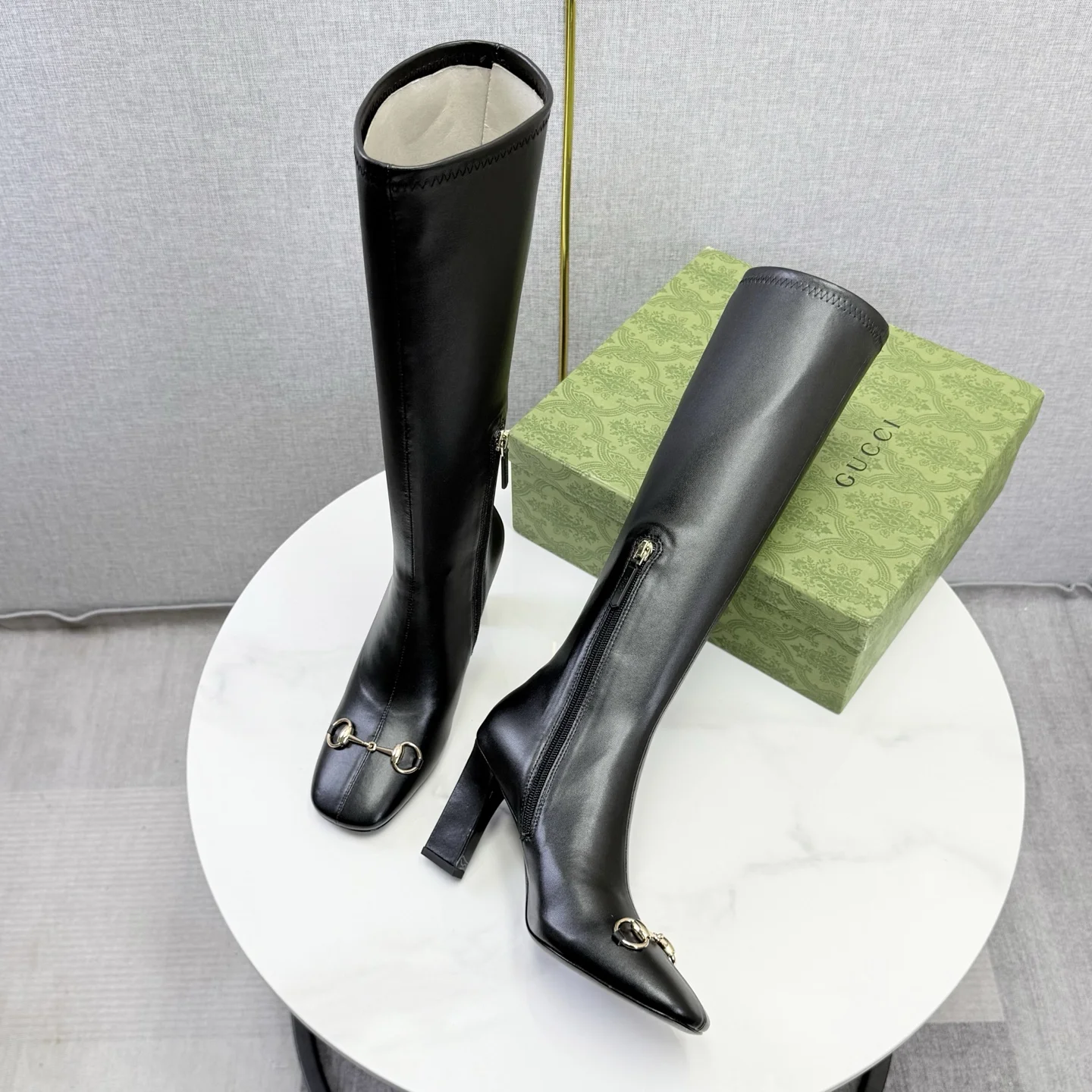 GUCCI Mules Patent Leather Black-Gold EU35-39 D00202609110618 - Image 8