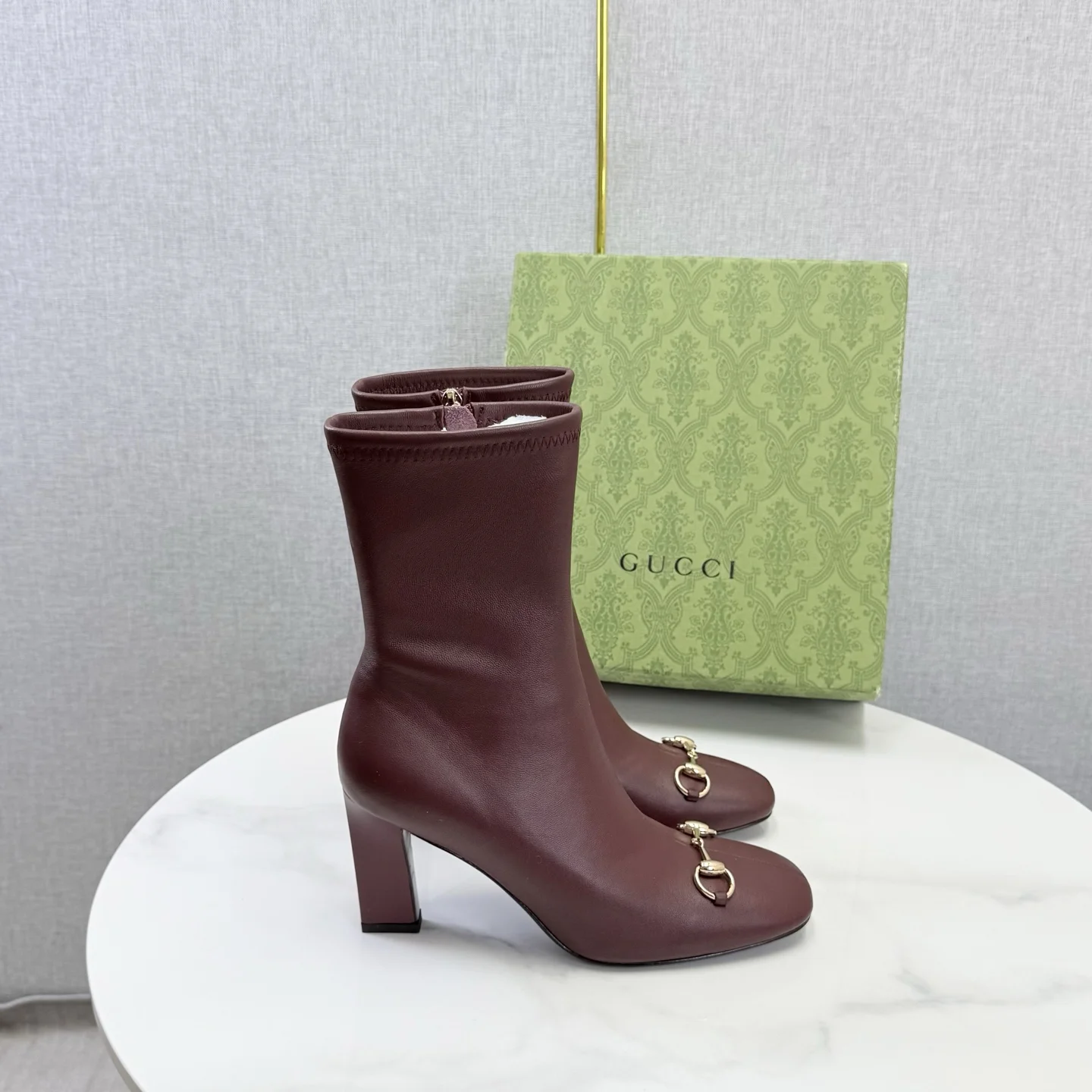 GUCCI Mules Patent Leather Brown-Gold EU35-39 C90202609110605
