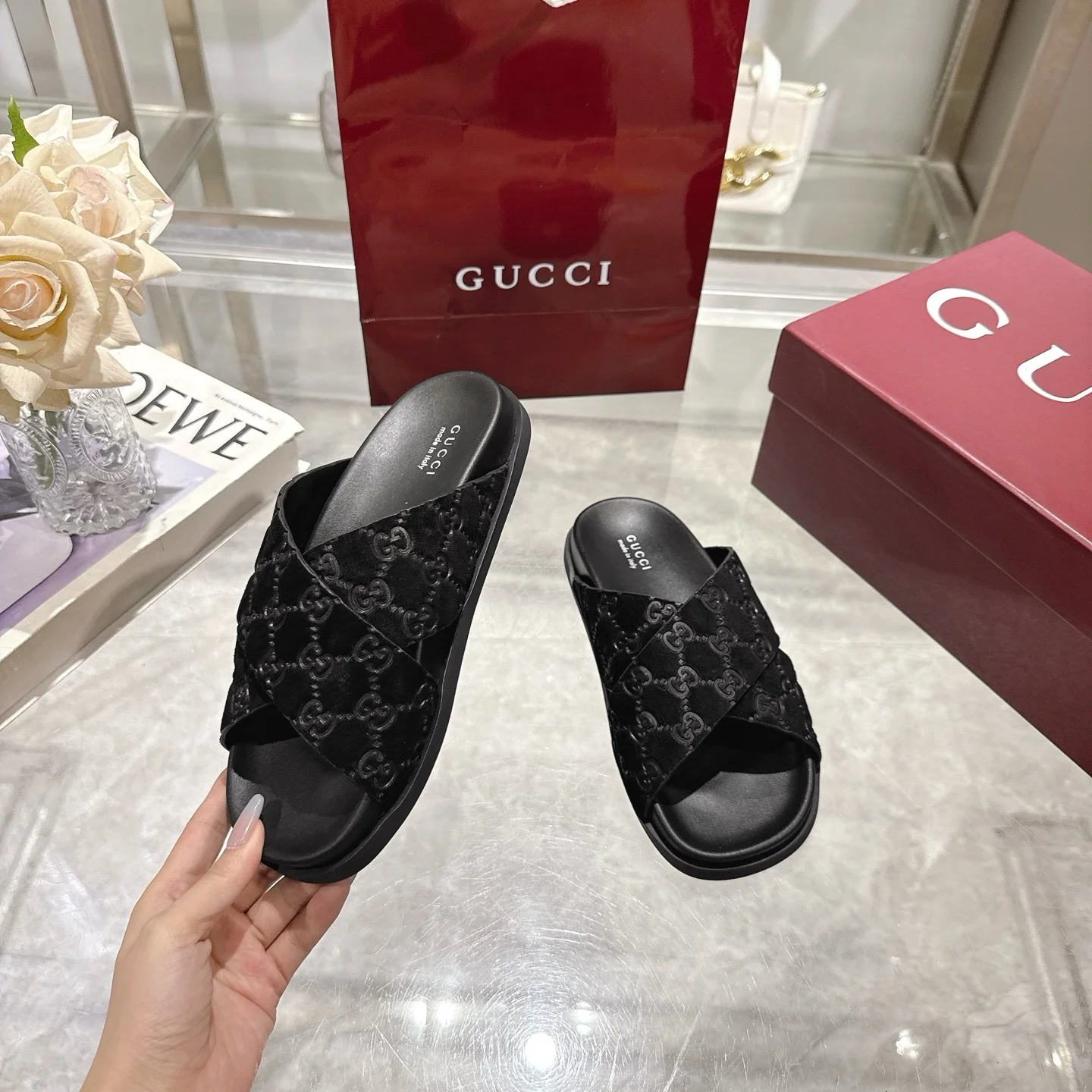 GUCCI Sandals Black A70202609111822 - Image 6