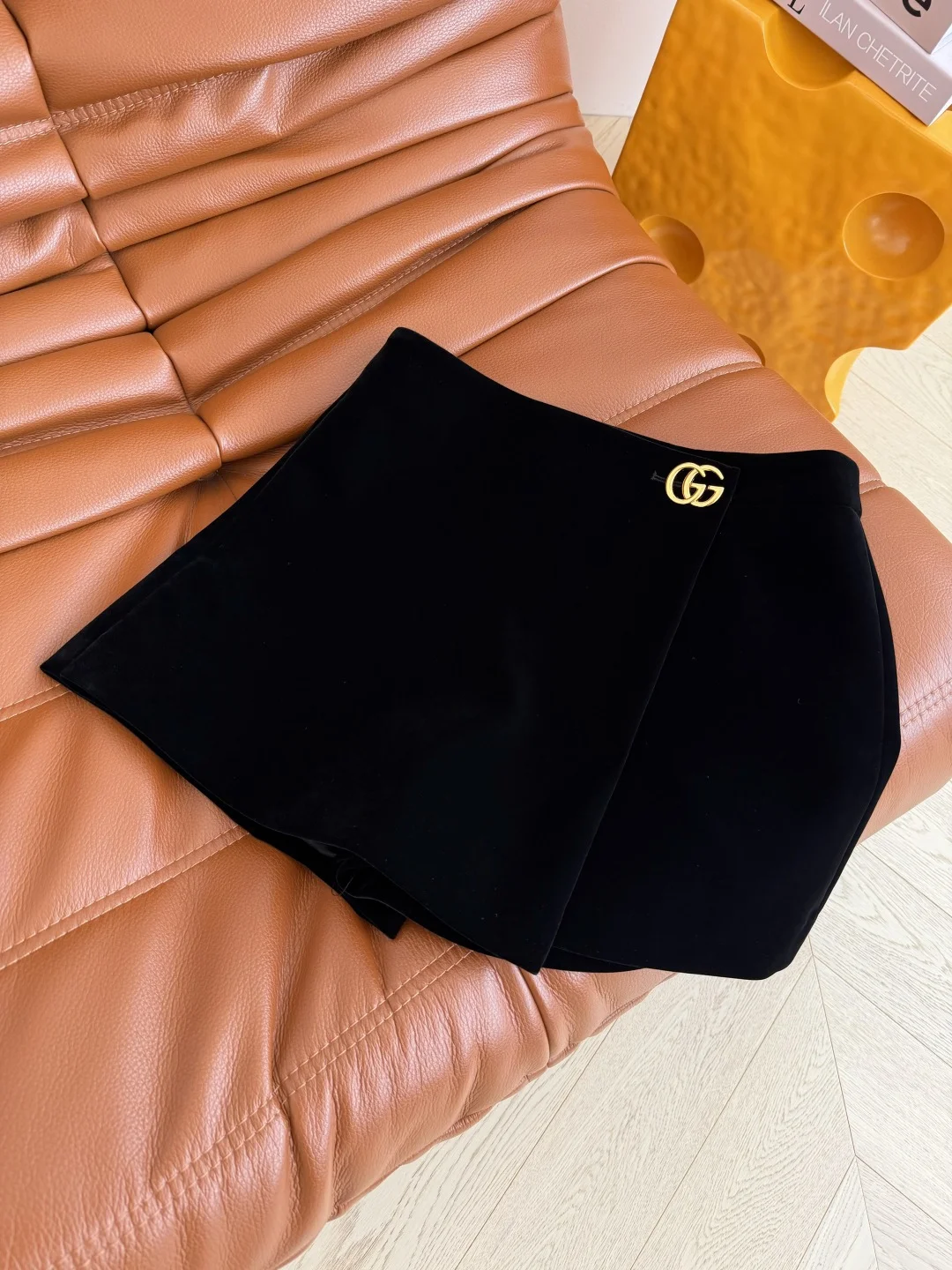 GUCCI Skirts Velvet Black-Gold S-L B25202609060363 - Image 7