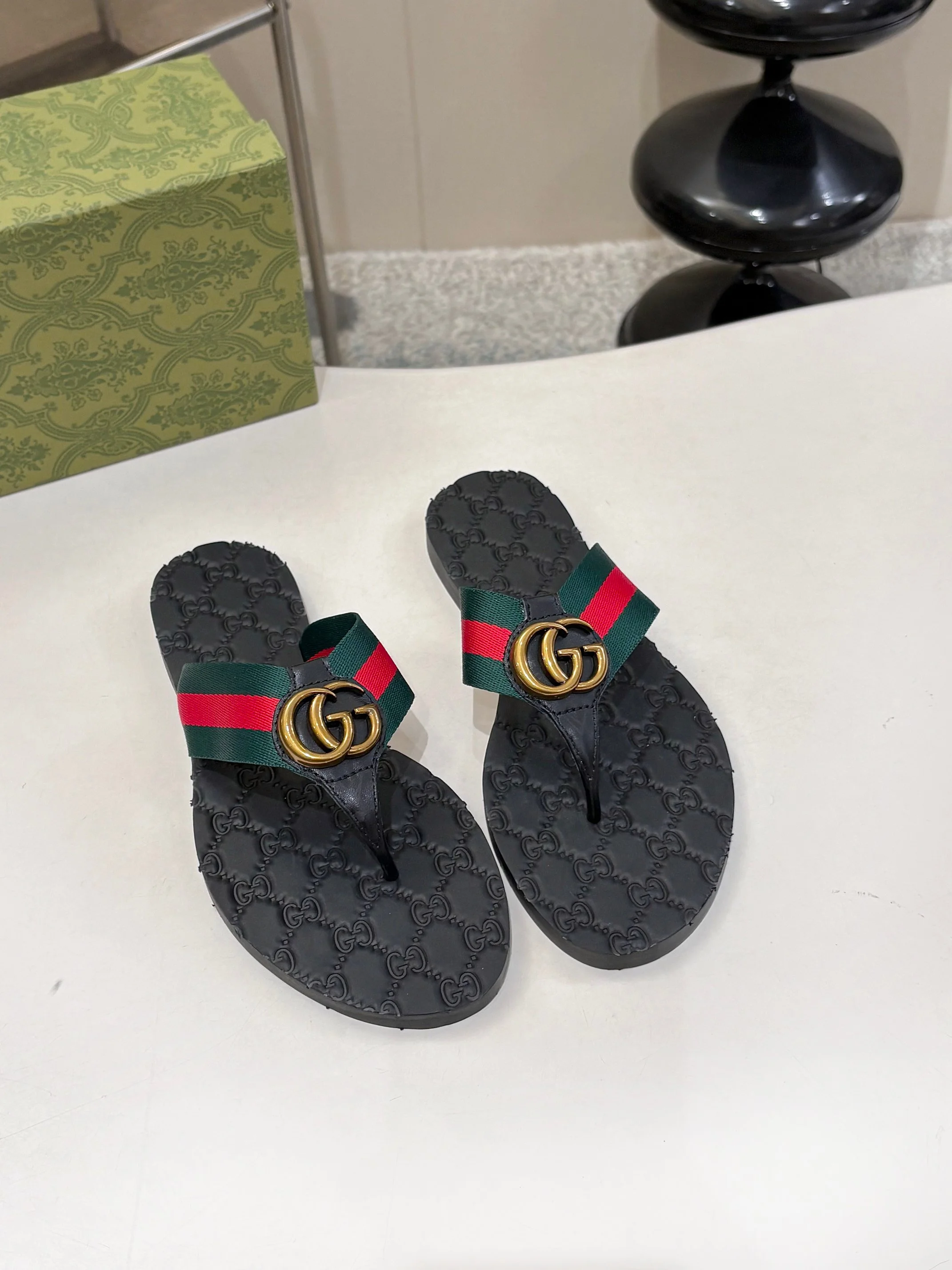 GUCCI Slides Black-Green-Red-Gold B046202609110058 - Image 2