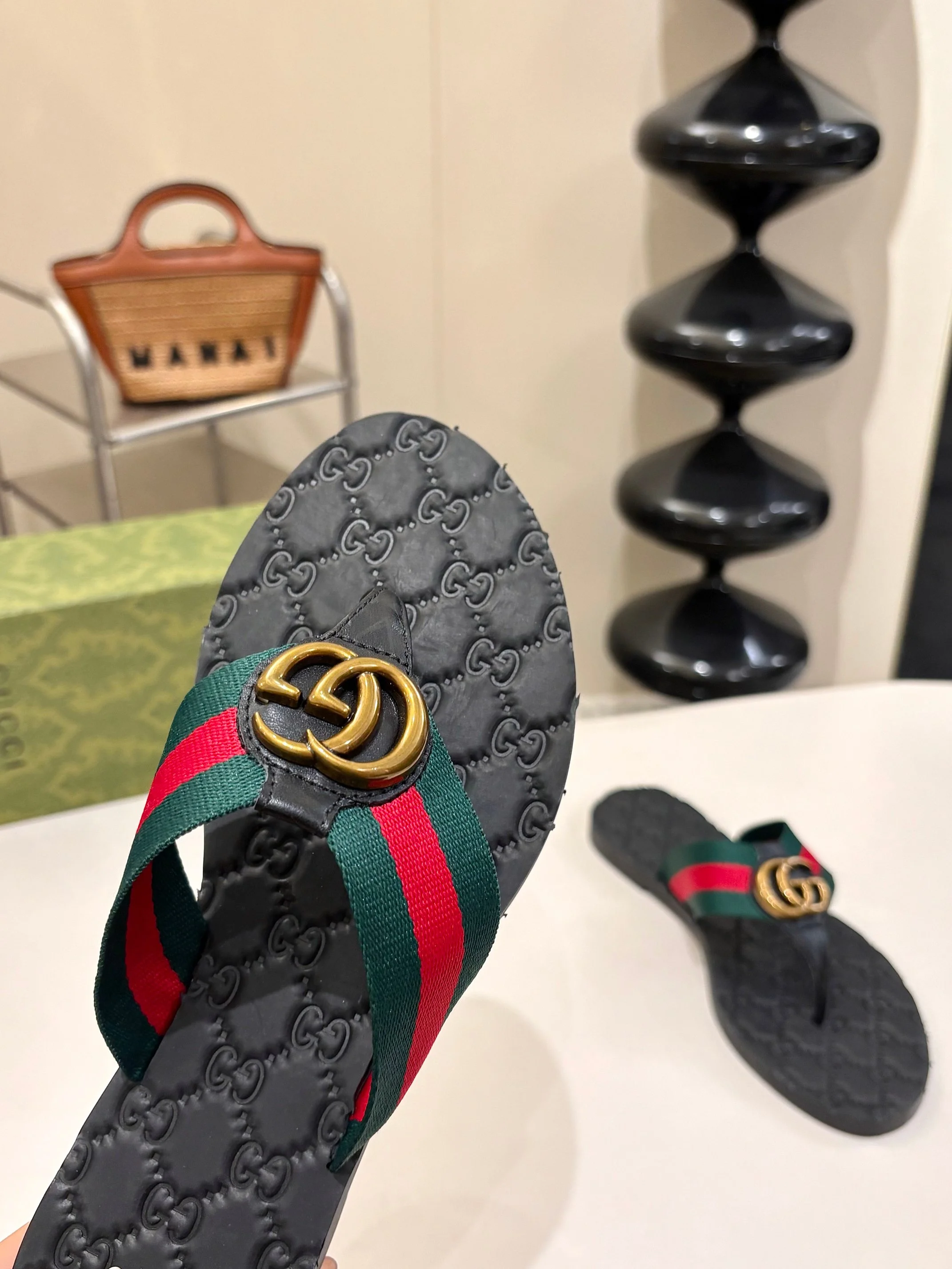 GUCCI Slides Black-Green-Red-Gold B046202609110058 - Image 5