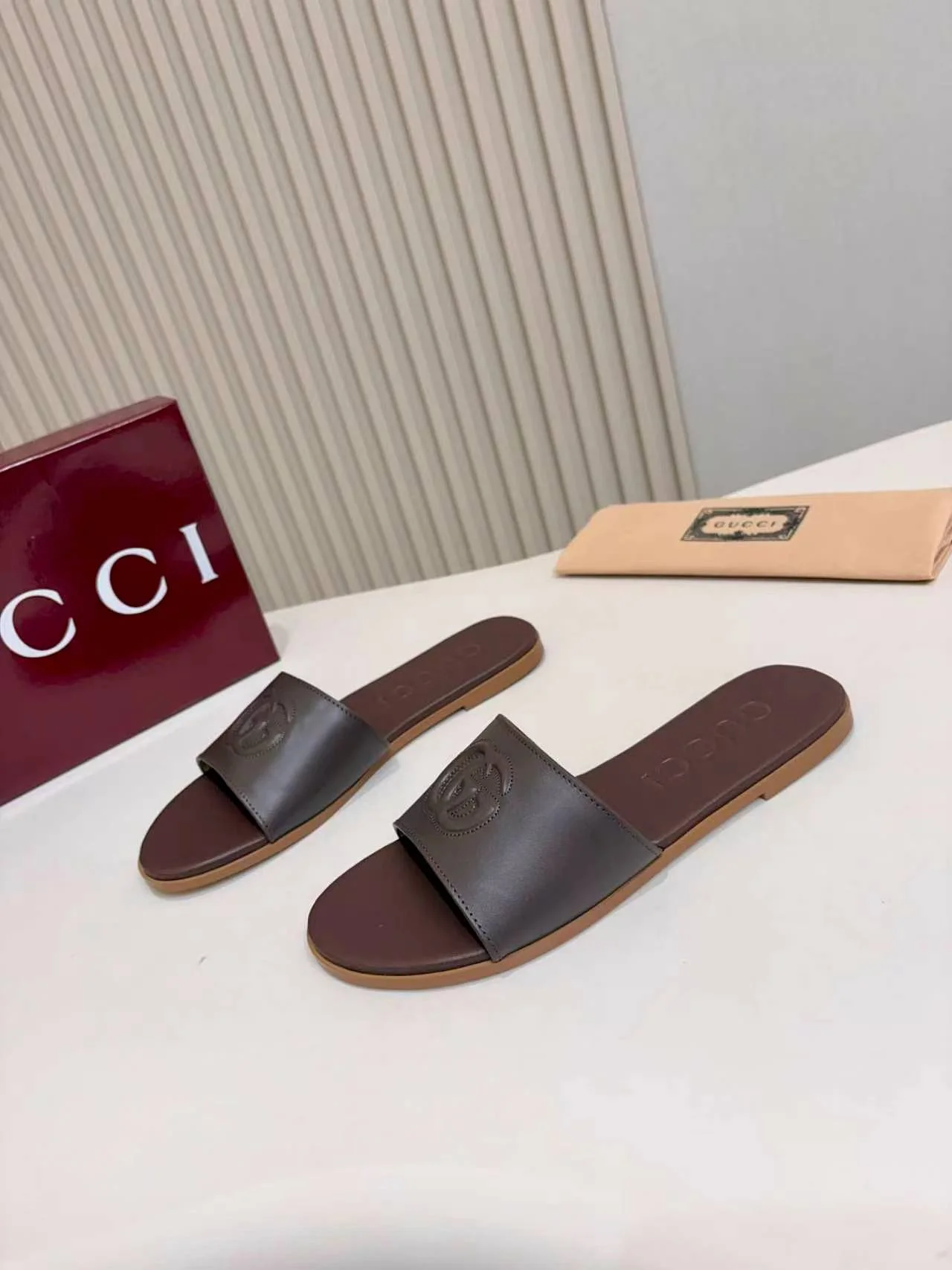 GUCCI Slides Brown EU35-43 A50202609111134 - Image 2