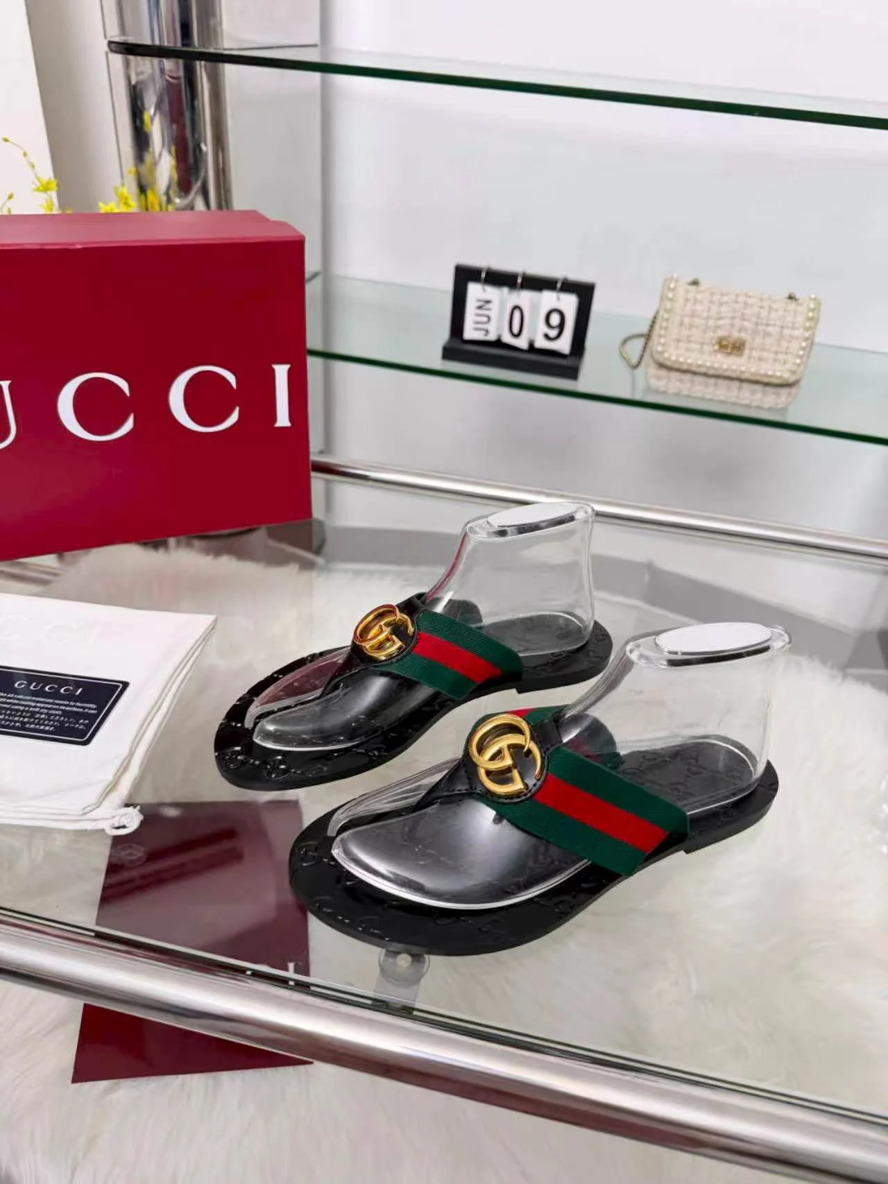 GUCCI Slides Elastic Band Black-Gold EU35-45 A30202609110052 - Image 3