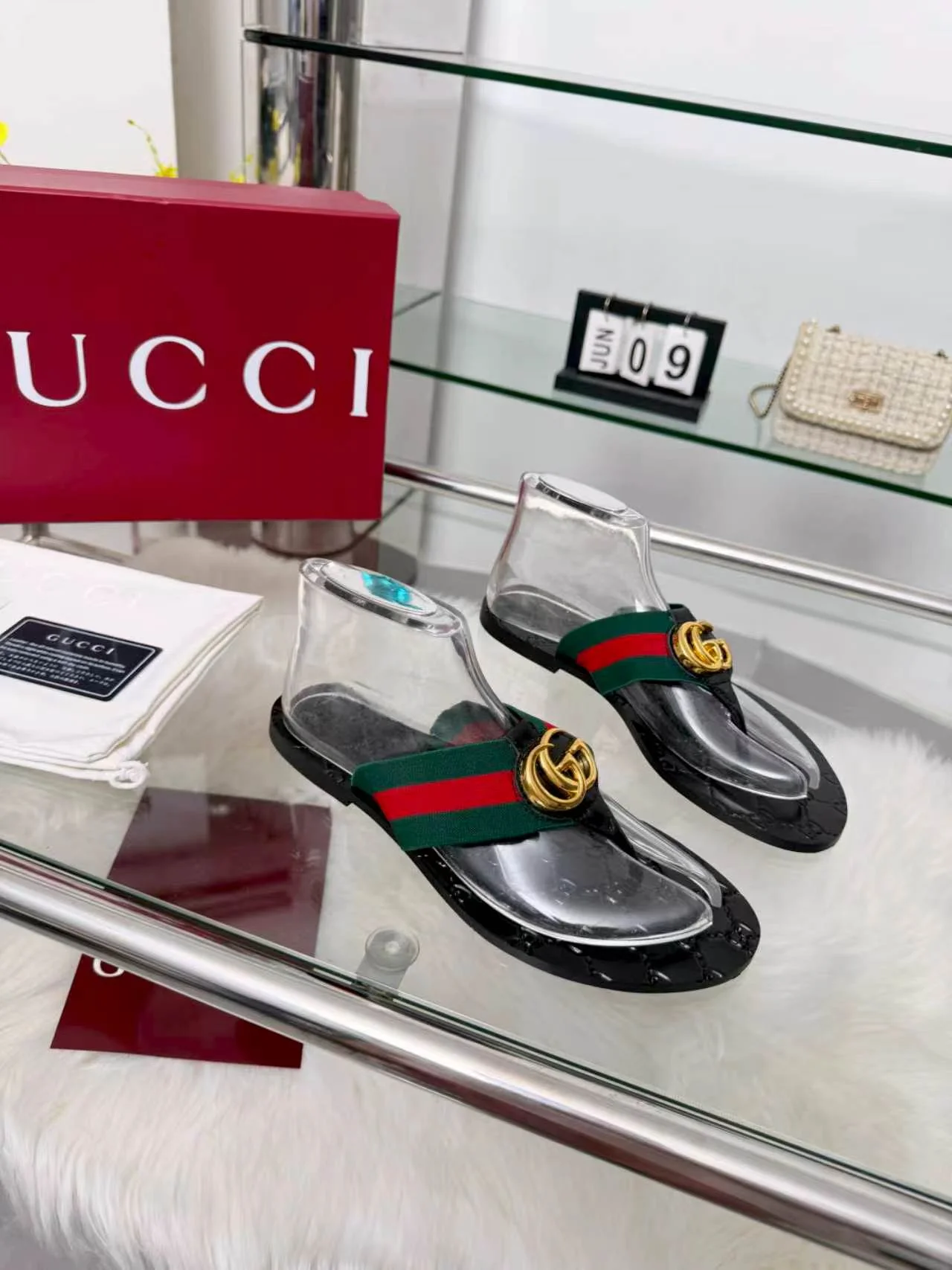 GUCCI Slides Elastic Band Black-Gold EU35-45 A30202609110052 - Image 4