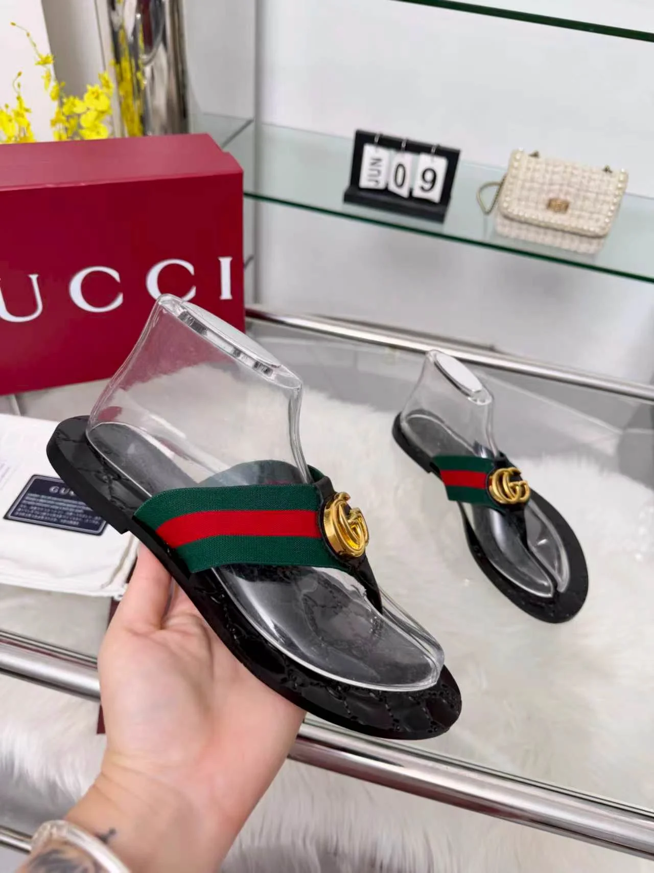 GUCCI Slides Elastic Band Black-Gold EU35-45 A30202609110052 - Image 6