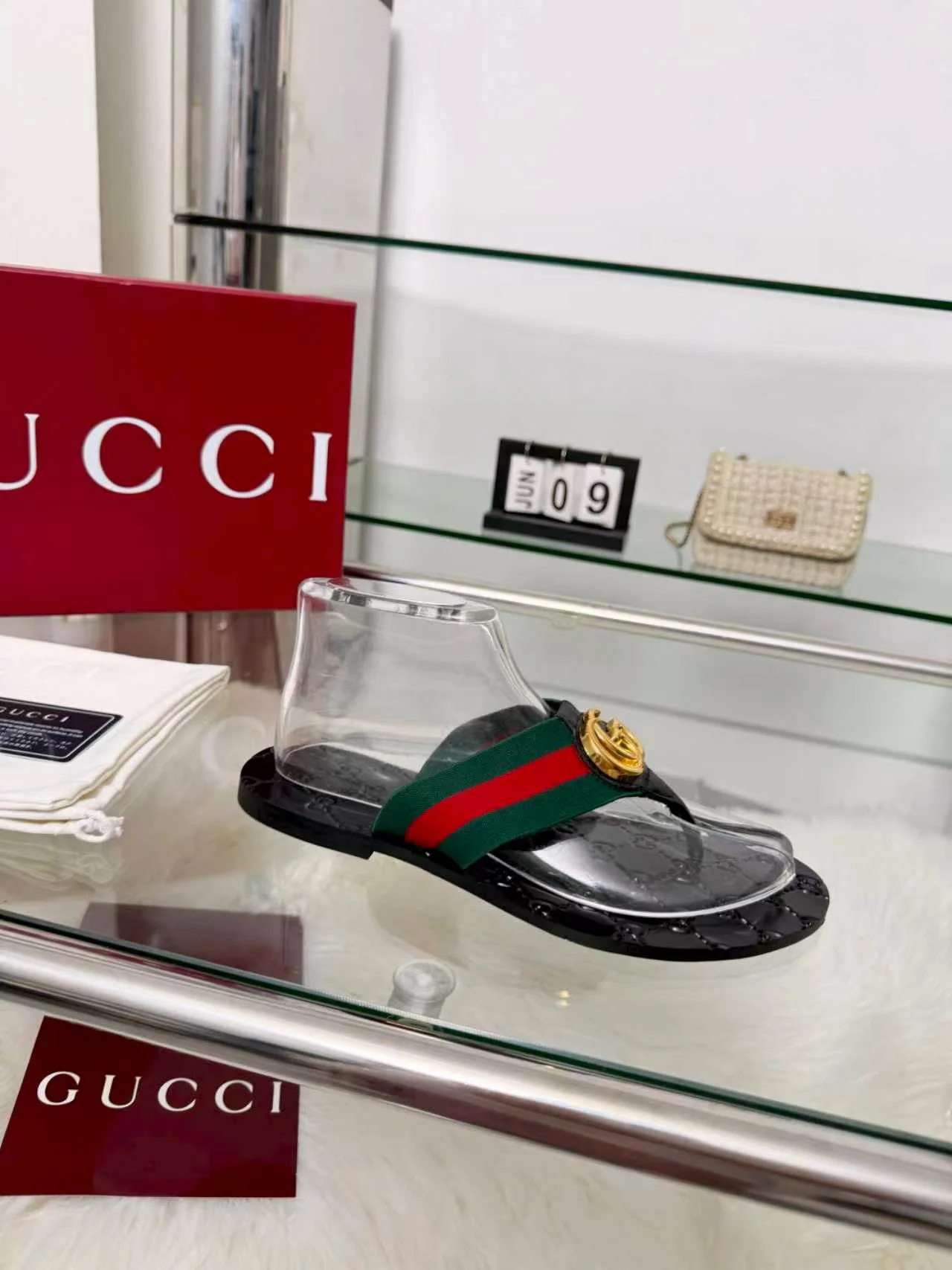 GUCCI Slides Elastic Band Black-Gold EU35-45 A30202609110052 - Image 9