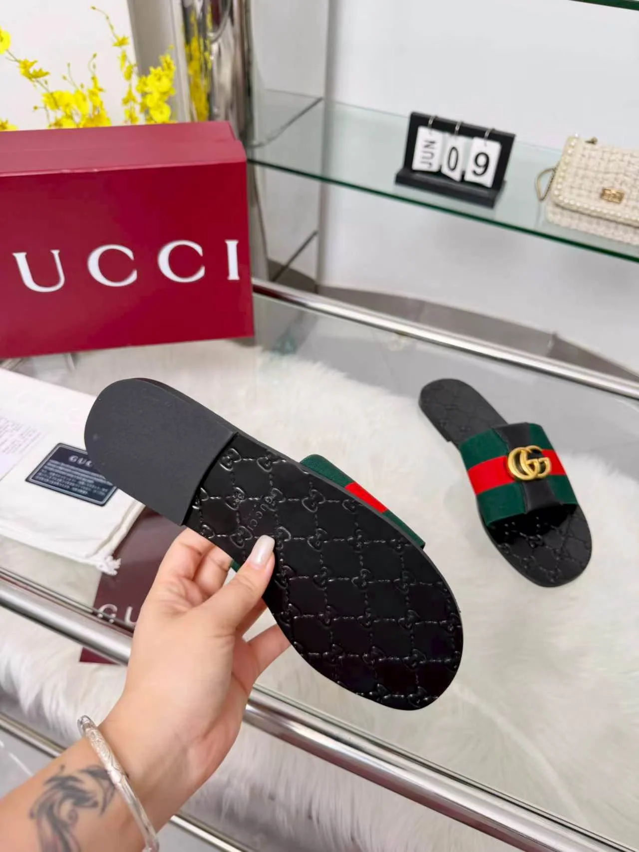 GUCCI Slides Elastic Band Black-Green-Red-Gold EU35-44 A30202609110055 - Image 8