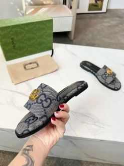 GUCCI Slides Fabric Sheepskin Blue-Gold EU35-42 A40202609111881