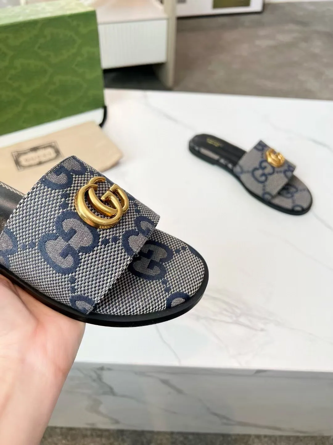 GUCCI Slides Fabric Sheepskin Blue-Gold EU35-42 A40202609111881 - Image 2