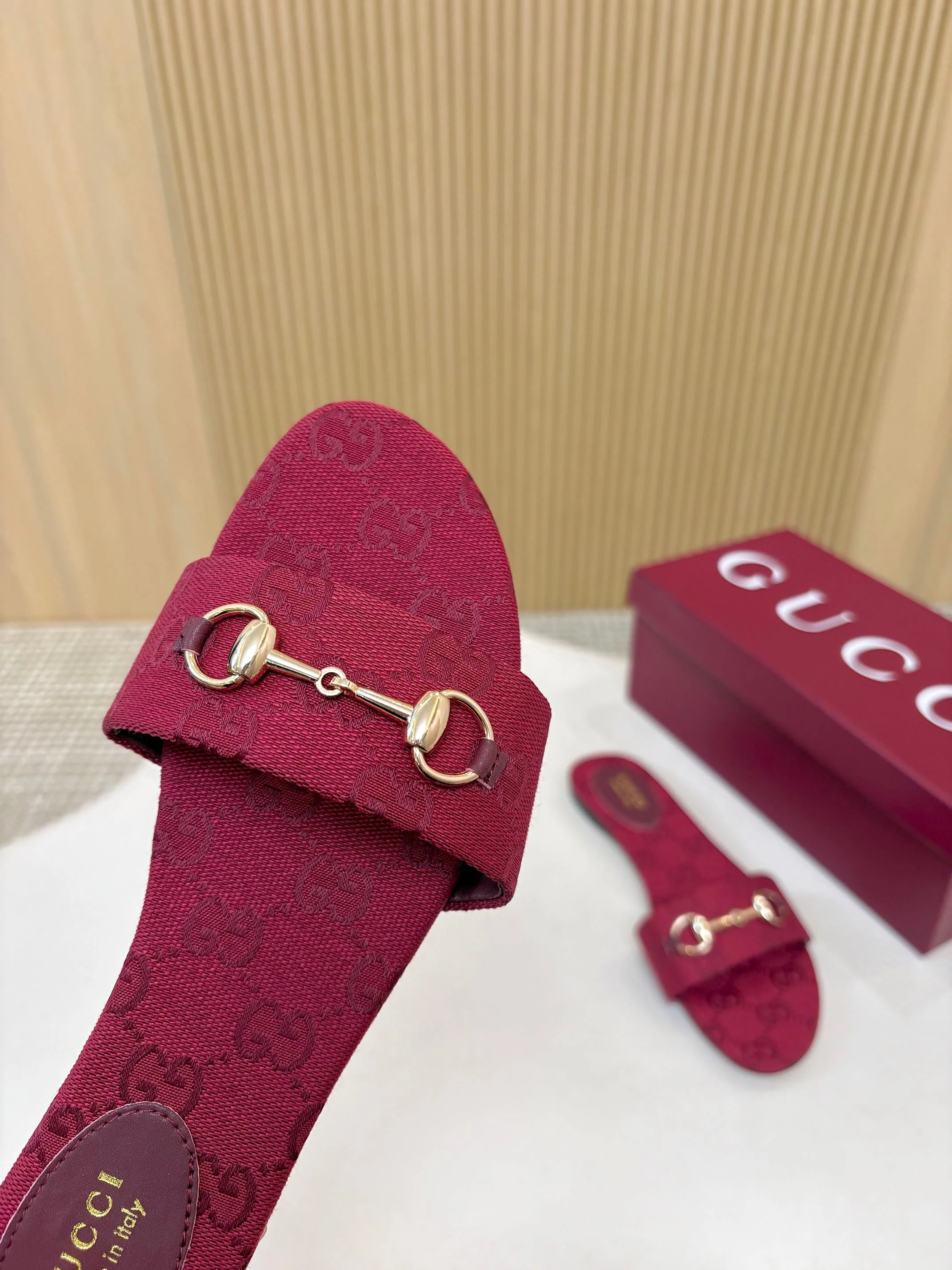 GUCCI Slides GG Canvas Red-Gold EU35-42 A30202609111876 - Image 6