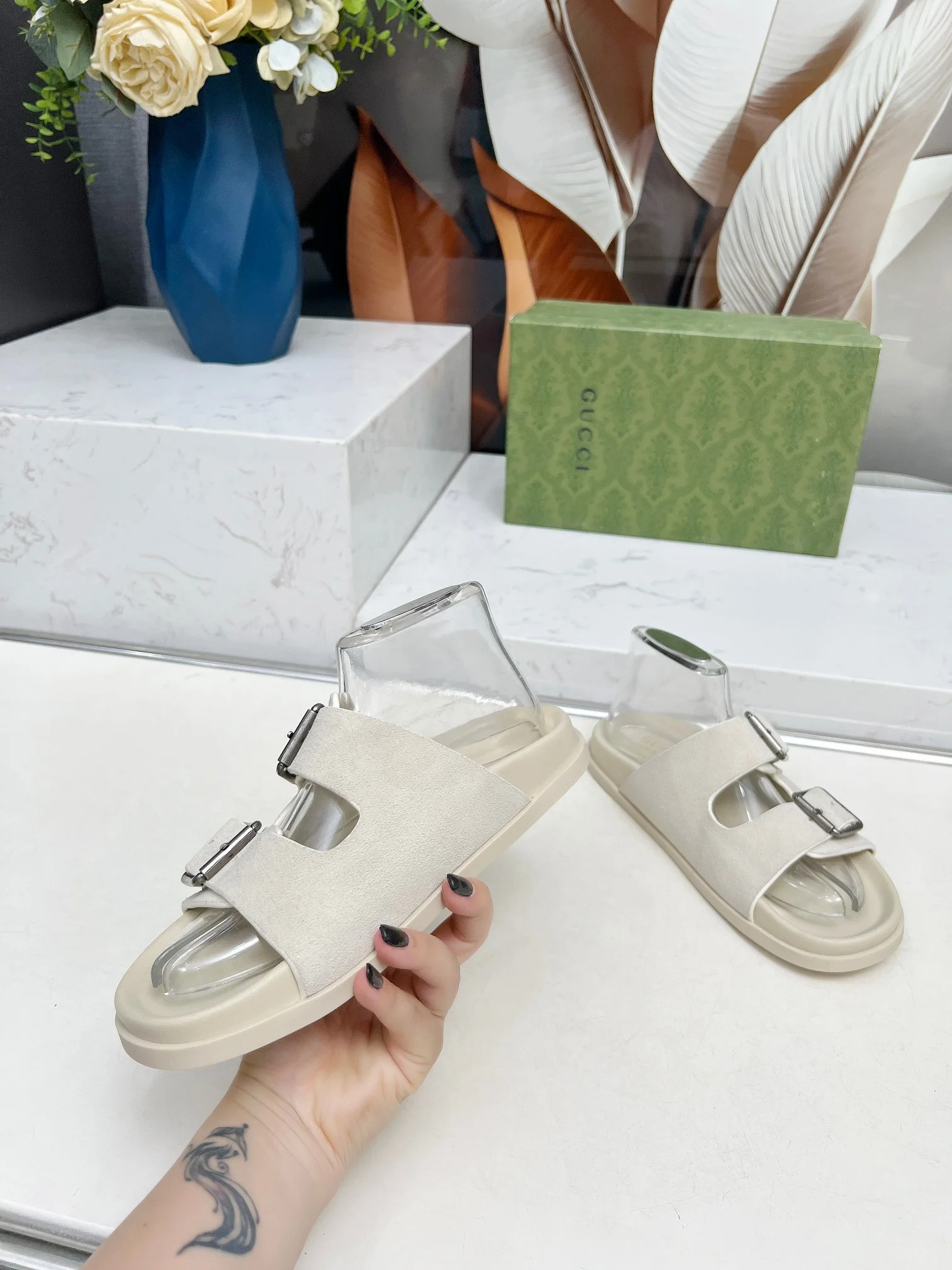 GUCCI Slides Lamb Leather Beige-Silver EU35-46 A80202609111214 - Image 2