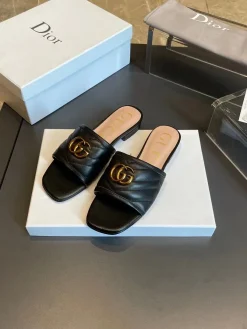 Alternative view of GUCCI Slides Lamb Leather Black-Gold EU35-40 A50202609111871