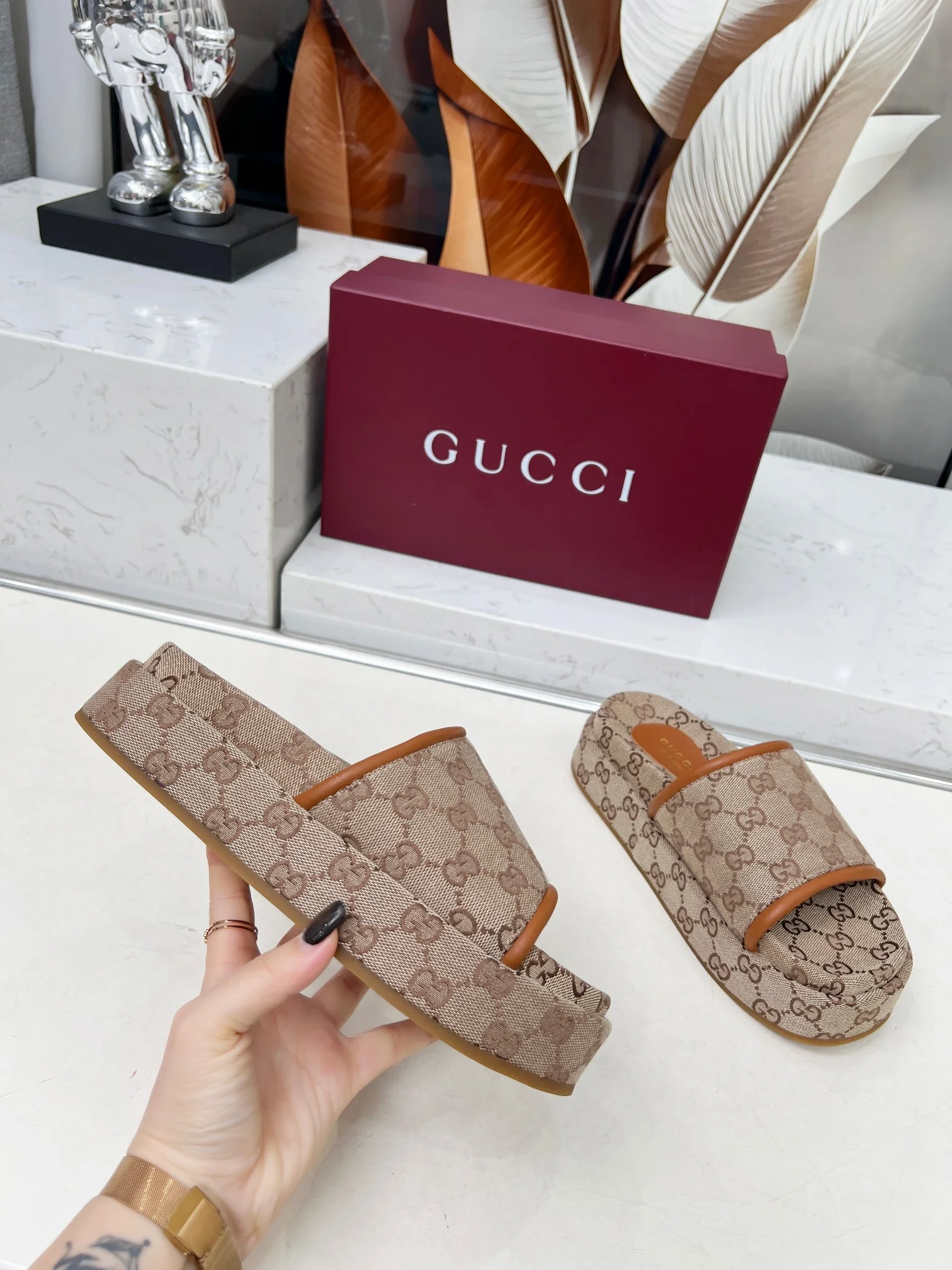 GUCCI Slides Lamb Leather Brown-Beige EU35-46 A70202609111219 - Image 9