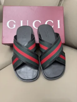Alternative view of GUCCI Slides Leather Black-Green-Red EU40-47 A80202609111814