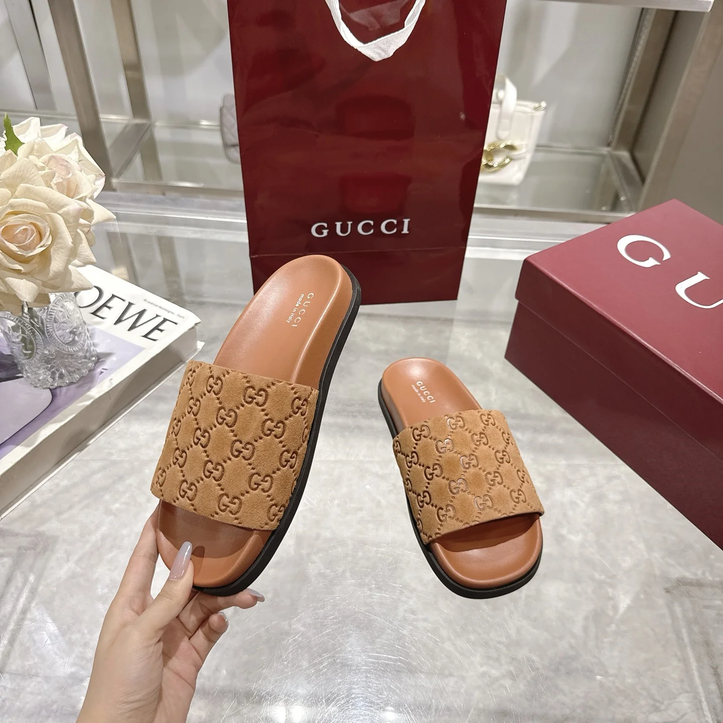 GUCCI Slides Suede Calfskin Rubber Brown-Black EU36-47 A70202609111831 - Image 6