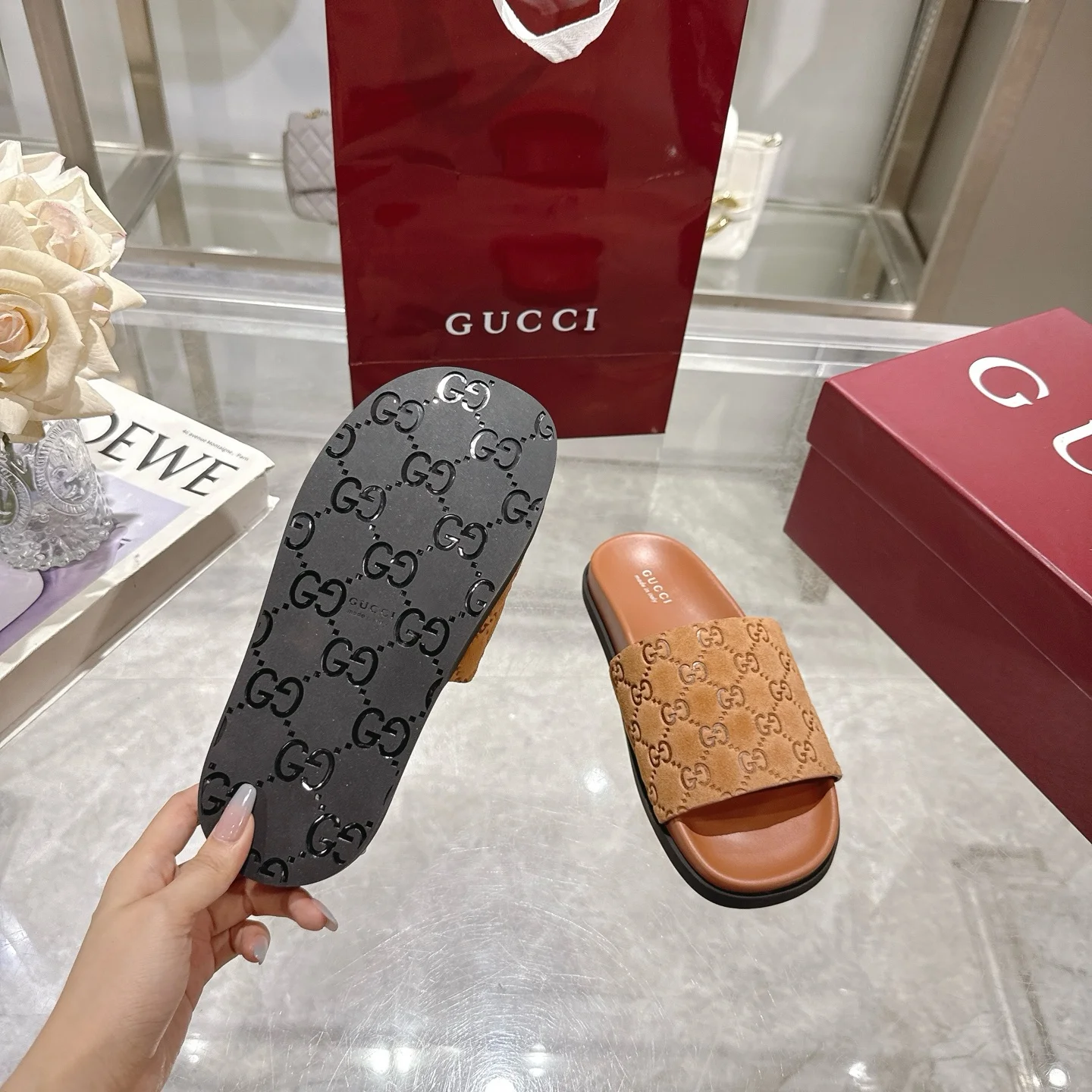 GUCCI Slides Suede Calfskin Rubber Brown-Black EU36-47 A70202609111831 - Image 9