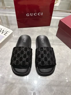 Alternative view of GUCCI Slides Suede Leather Black EU36-47 A70202609111827