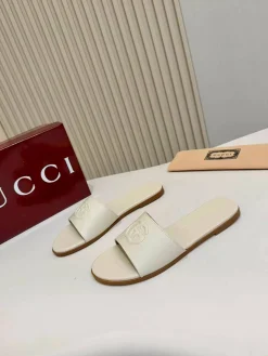 Alternative view of GUCCI Slides White-Brown EU35-43 A50202609111136