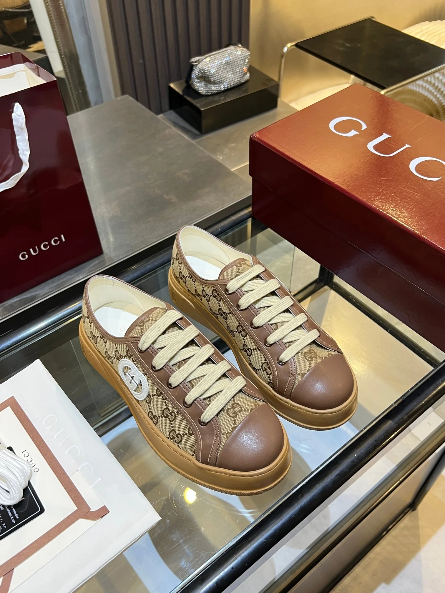 GUCCI Sneakers Brown-White B60202609110576 - Image 5