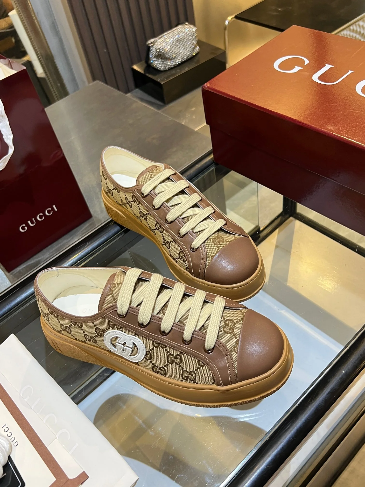 GUCCI Sneakers Brown-White B60202609110576 - Image 7
