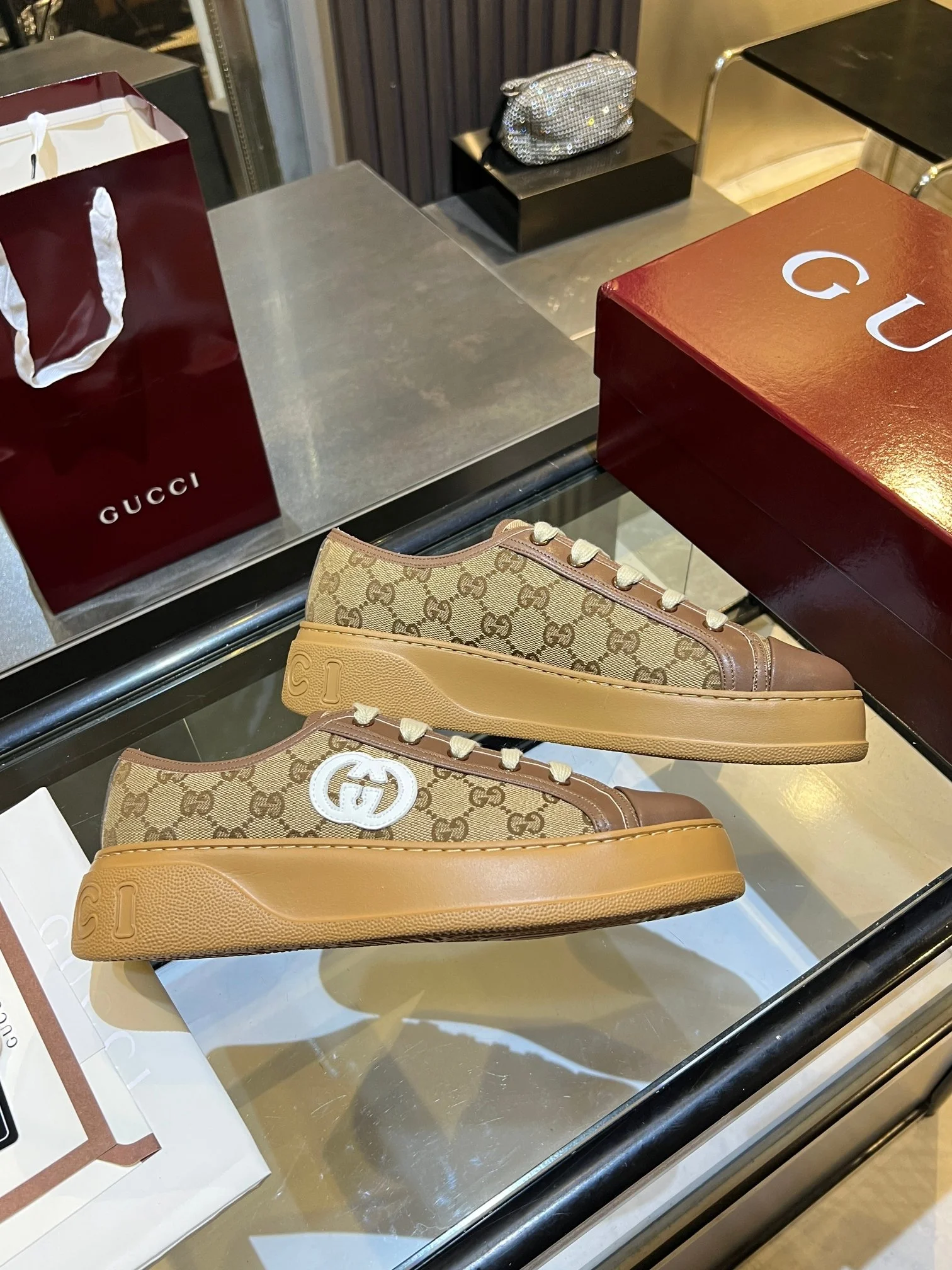 GUCCI Sneakers Brown-White B60202609110576 - Image 8
