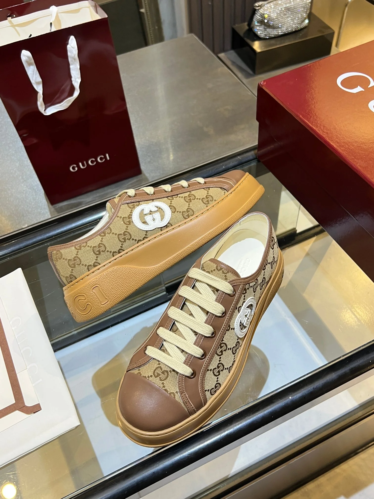 GUCCI Sneakers Brown-White B60202609110576 - Image 9