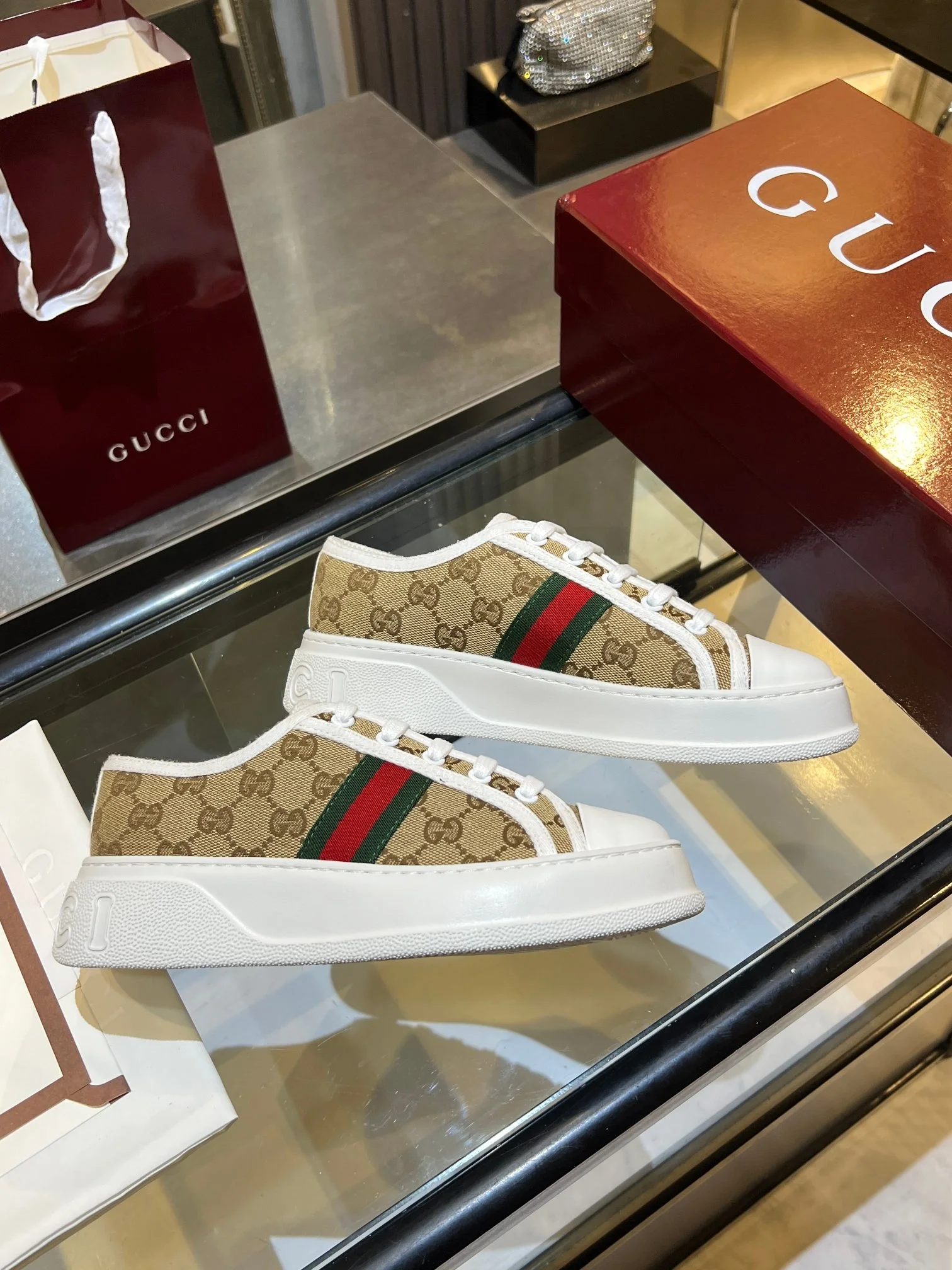 GUCCI Sneakers Calfskin Leather Beige-White EU35-45 B60202609110582 - Image 8